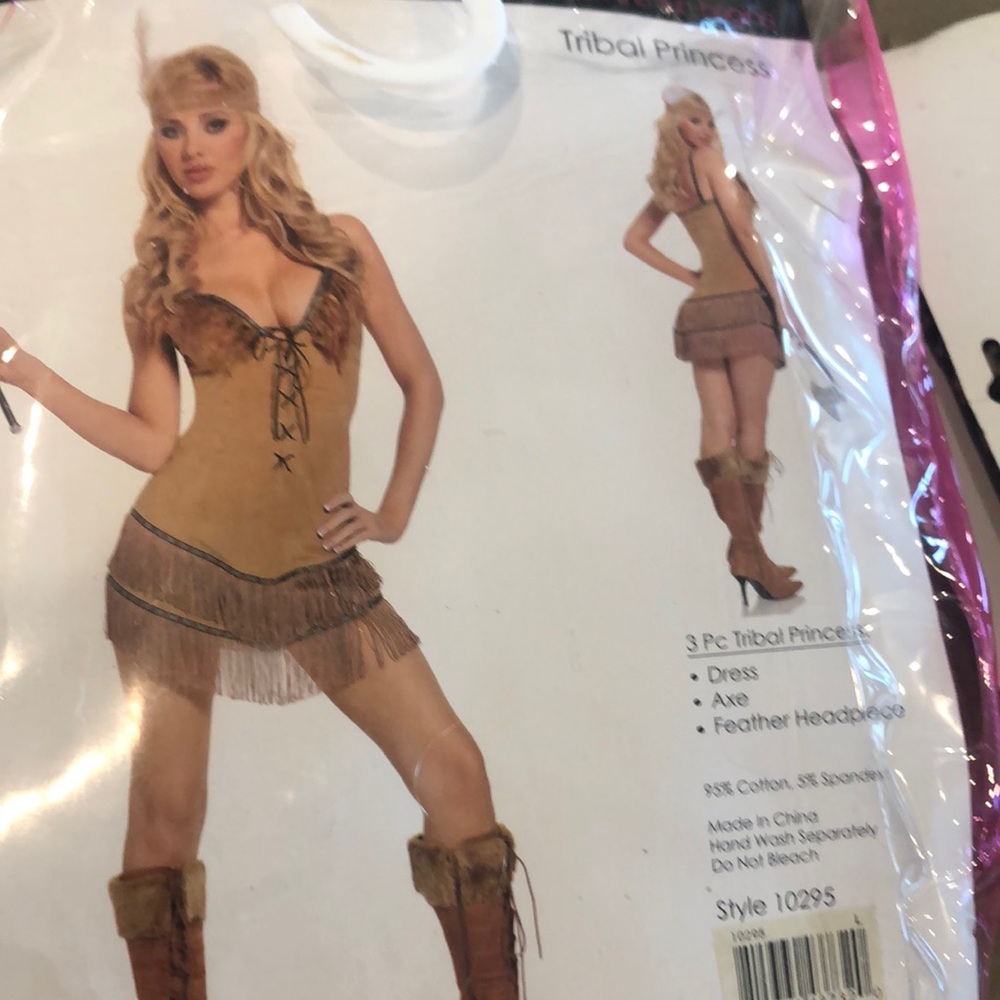Tribal Princess Costume in Tan, no Axe 🪓 inside